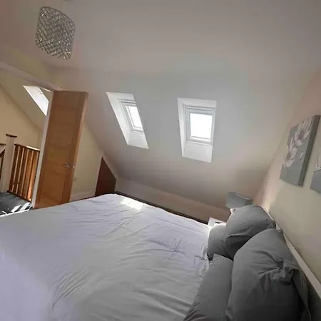 New Build, 3-bed House With Parking. Prázdninový dům York